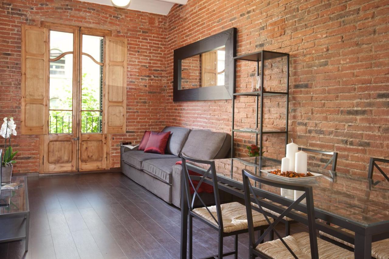 Beautiful Eixample Flat For Families Apartment - Barcelona — Photos 3